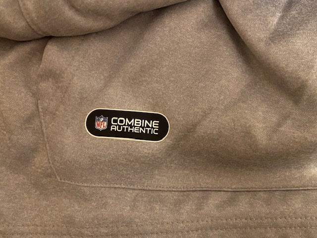 NFL Dallas Cowboys Combine Training Men's Short Sleeve Hoodie in Grey - Small
