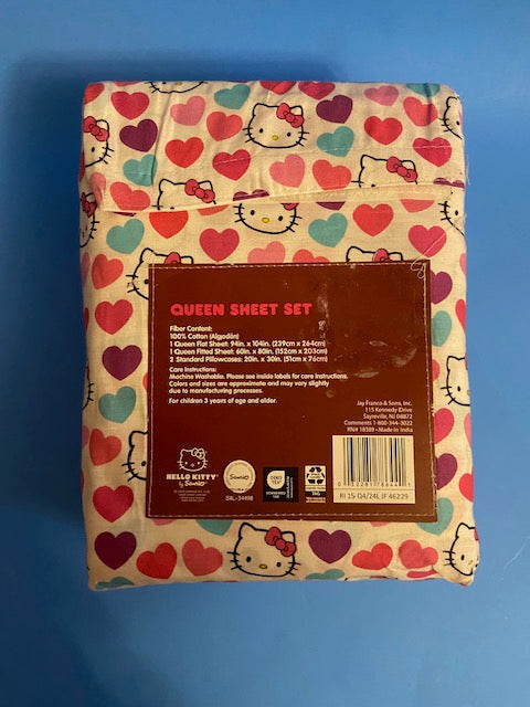 Hello Kitty Cotton Sheet Set, White/Hearts  (QUEEN)