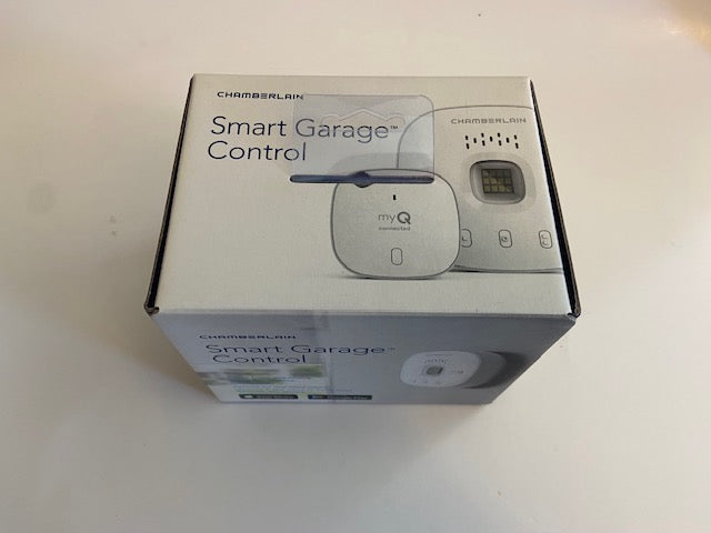 Chamberlain  Smart Garage Door Opener Control  myQ-G0401