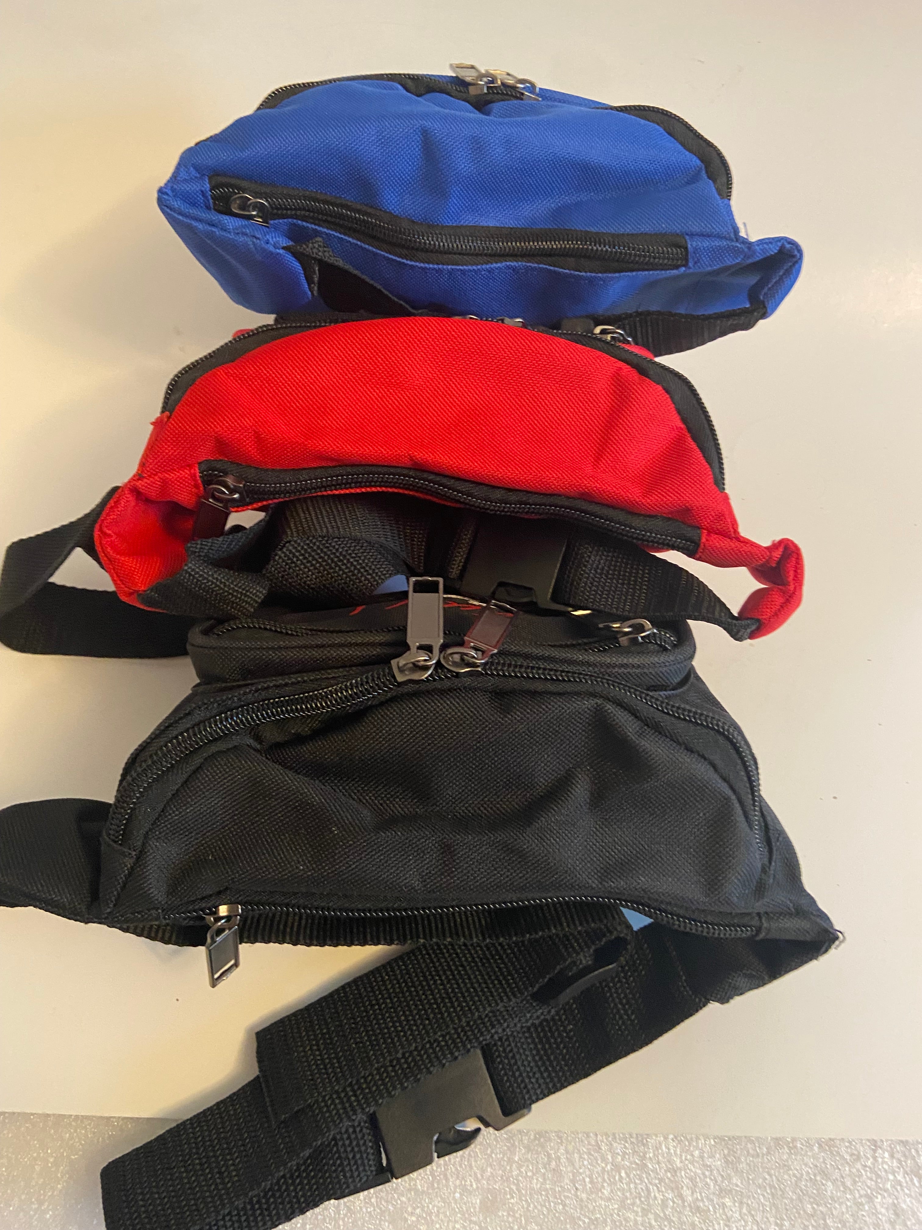YEN 3 zipper Fanny pack Fun Logo- SET OF 3