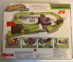 Hot Wheels Racer Verse Minecraft Track Set w/ Die-Cast Diamond Armor Steve