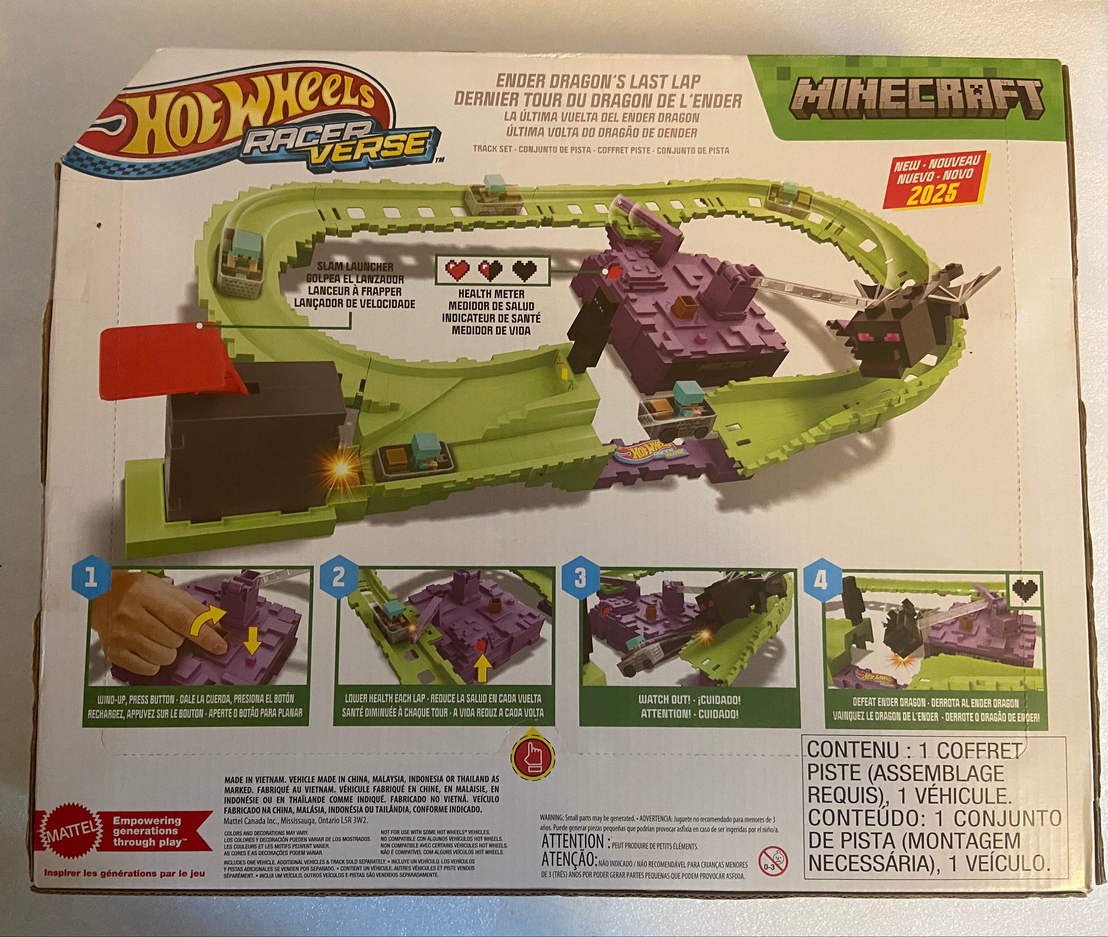 Hot Wheels Racer Verse Minecraft Track Set w/ Die-Cast Diamond Armor Steve