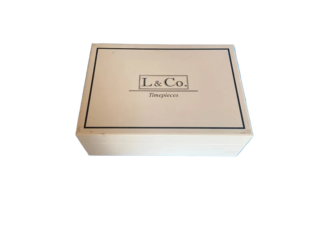 L & CO TIMEPIECES.-  INTERLOCKING RINGS