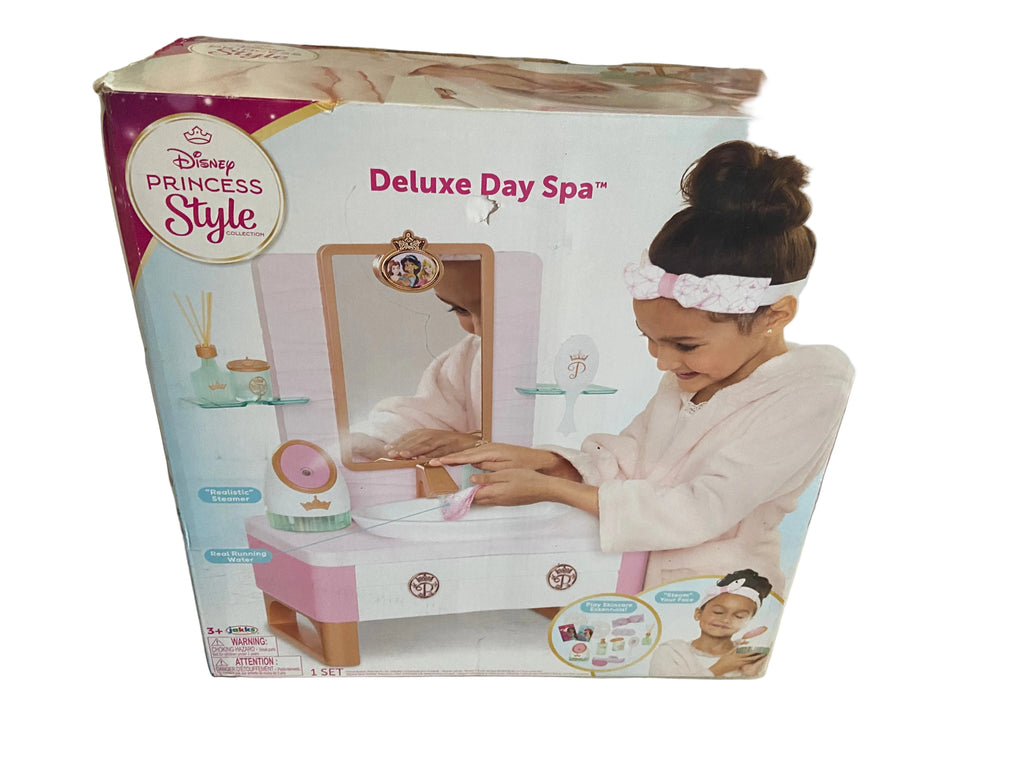 Disney Princess Style Collection Deluxe Day Spa with 20 Accessories